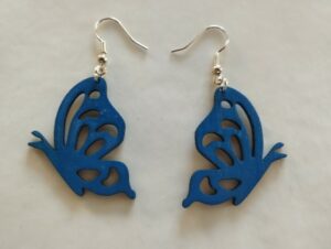 Boucles d'oreilles bleues en forme de papillon