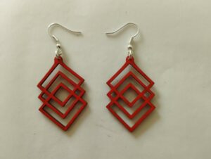 Boucles d'oreilles rouges 3 carres superposes decales