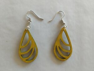 Boucles d'oreilles jaunes