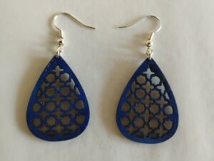 Boucles d'oreilles bleues goutte facon moucharabieh