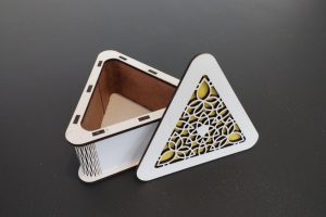 boite-triangle3